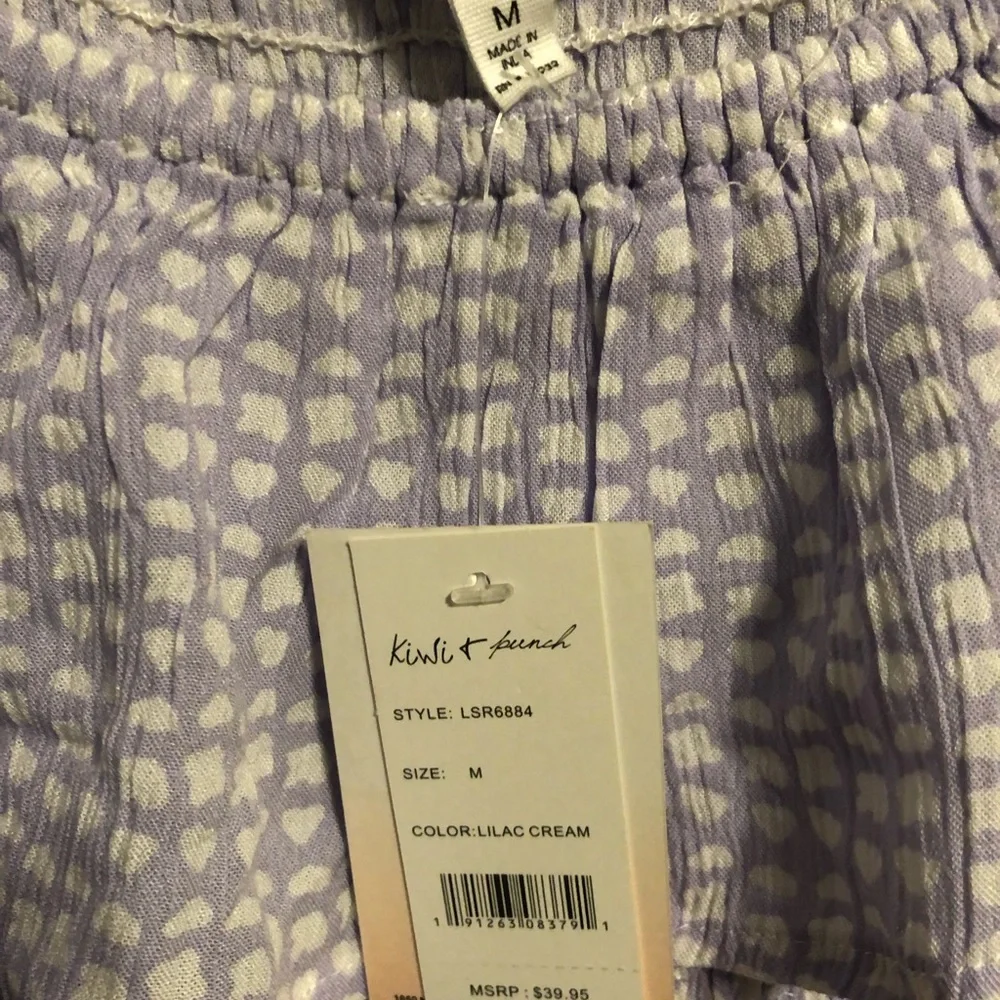 Size Medium pastel purple romper - Picture 2 of 4